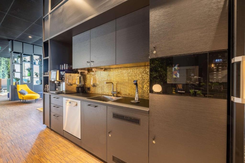 Radisson Hotel & Suites Zurich 