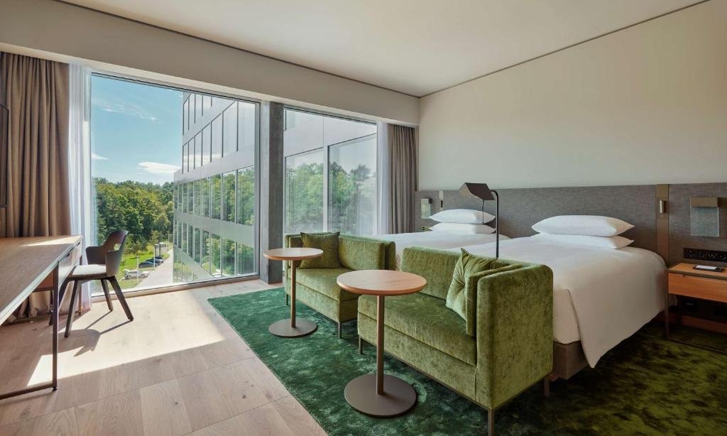 Hyatt Regency Zurich Airport Circle 