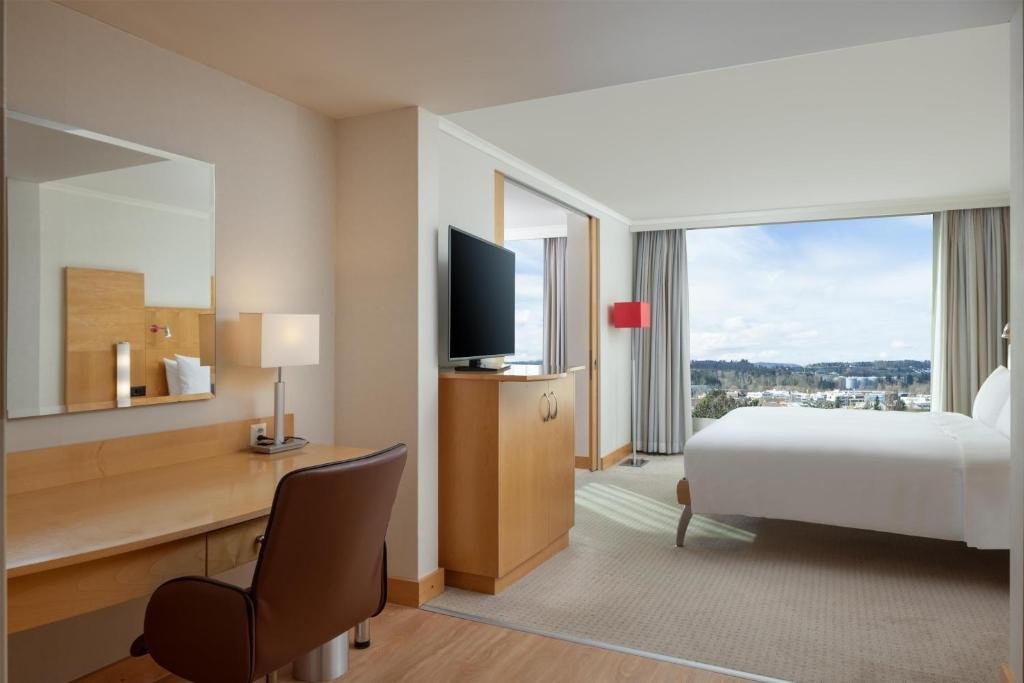 Hilton Zurich Airport 