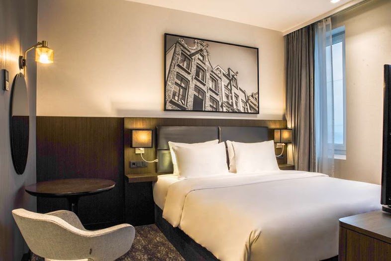 Radisson Hotel & Suites Amsterdam South 