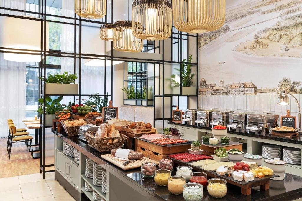 Courtyard by Marriott 