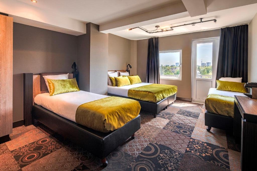 The Alfred Hotel
