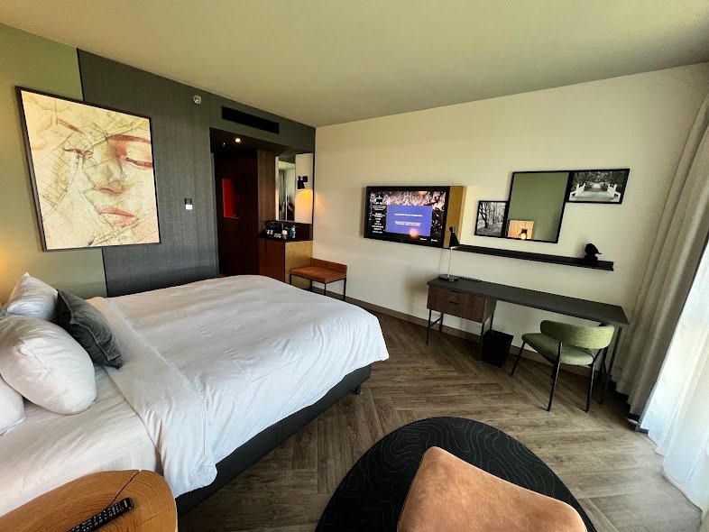 Renaissance Amsterdam Schiphol Airport Hotel 