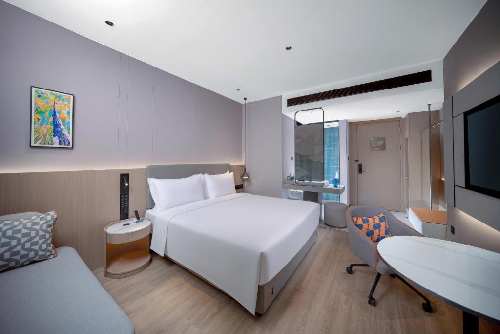 Holiday Inn Express Shanghai on The Bund by IHG 