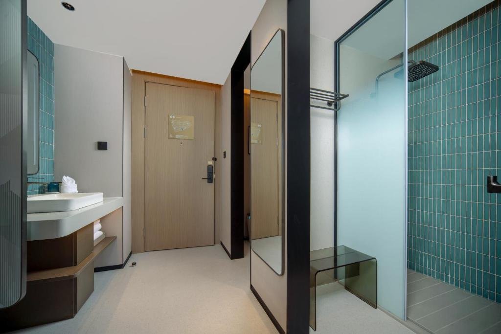 Holiday Inn Express Shanghai on The Bund by IHG 