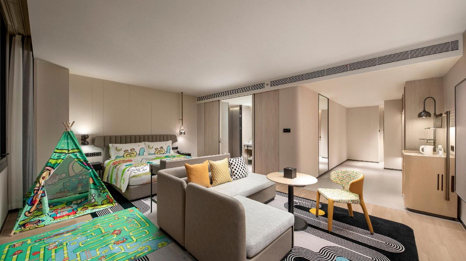 Holiday Inn Pudong Airport Shanghai China 