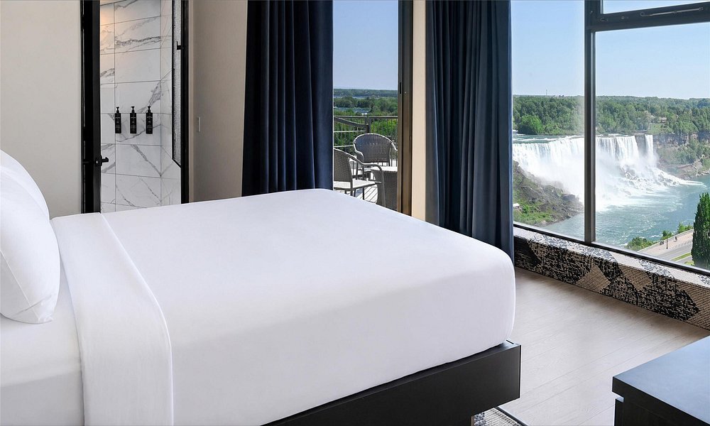 The Brock Niagara Falls Fallsview, Tapestry by Hilton Canada 