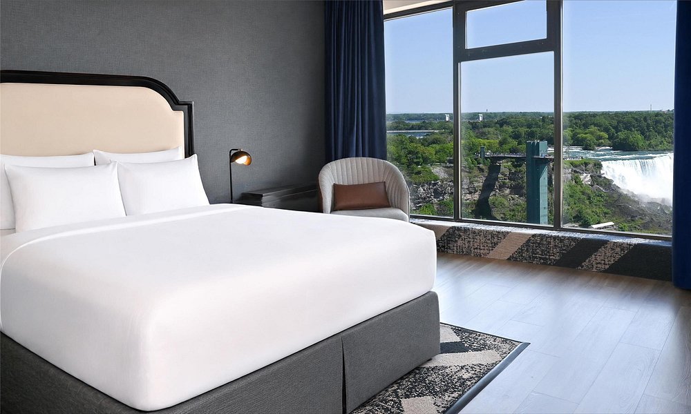 The Brock Niagara Falls Fallsview, Tapestry by Hilton Canada 