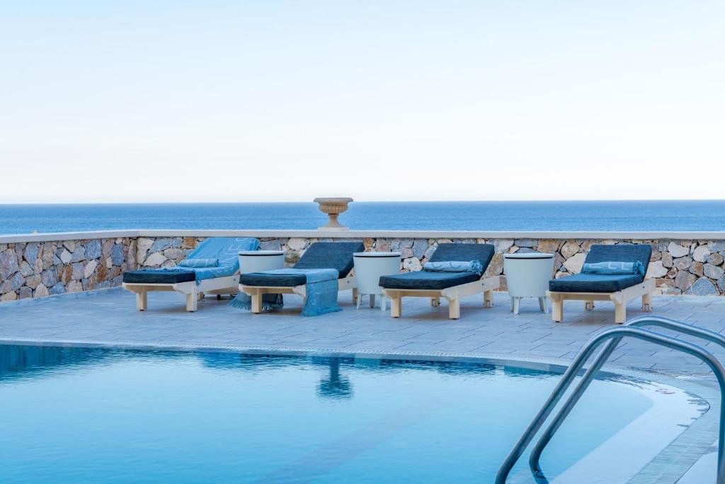 Epavlis Hotel & Spa 