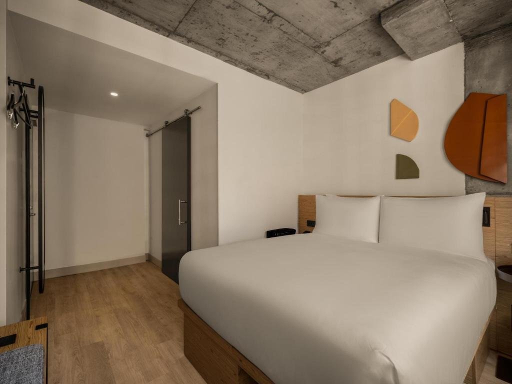 Hotel 38 New York City, Tapestry Collection by Hilton 