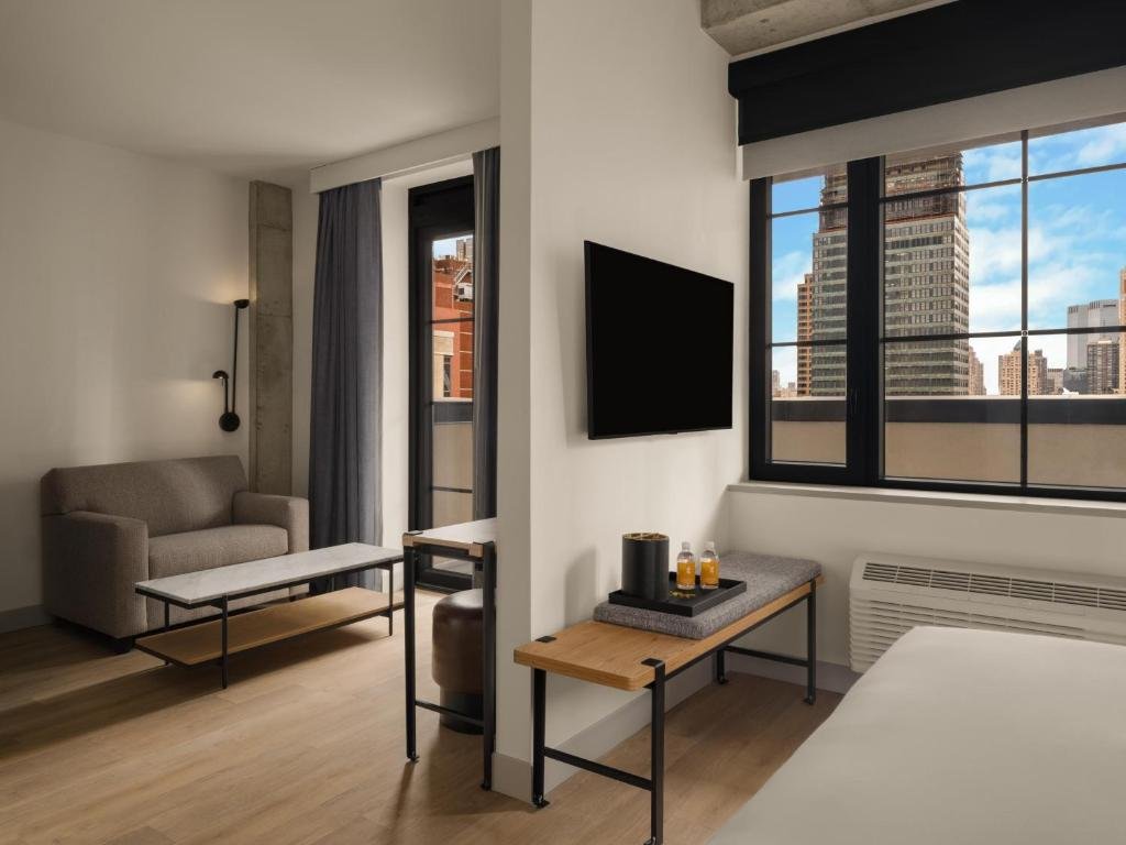 Hotel 38 New York City, Tapestry Collection by Hilton 