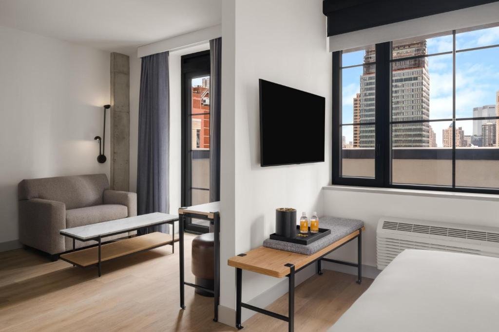 Hotel 38 New York City, Tapestry Collection by Hilton 