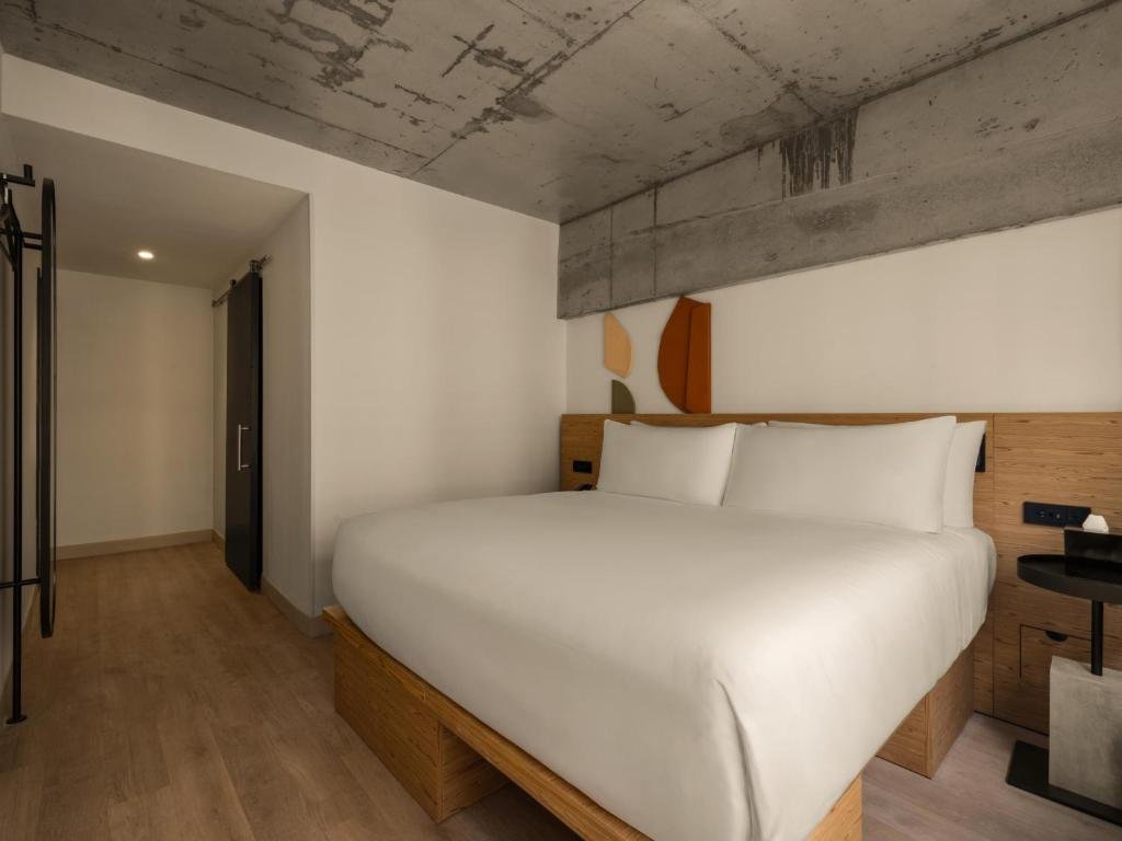 Hotel 38 New York City, Tapestry Collection by Hilton 
