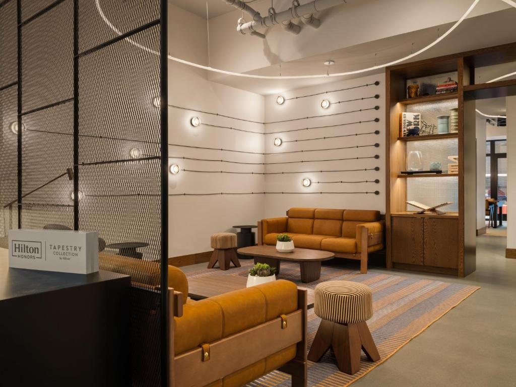 Hotel 38 New York City, Tapestry Collection by Hilton 