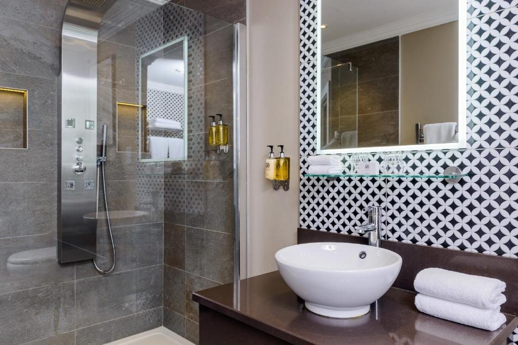 Killarney Oaks Hotel Ireland 