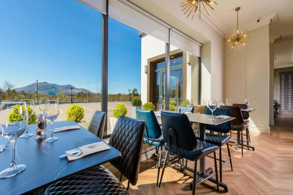 Killarney Oaks Hotel Ireland 