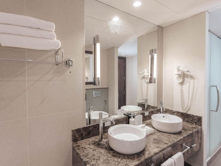 Holiday inn abu dhabi by IHG