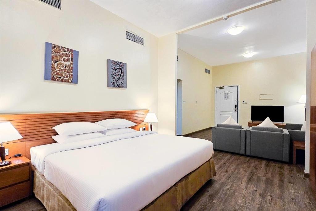 Ramada Hotel & Suites by Wyndham Ajman